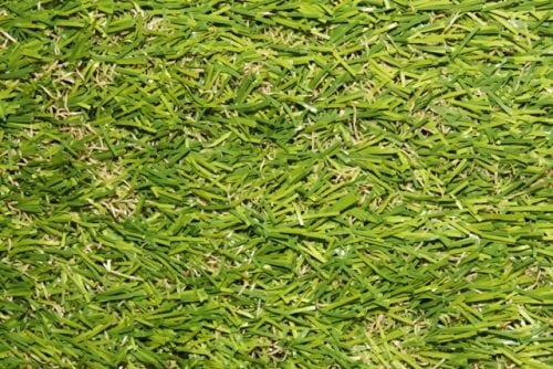 Césped artificial: cómo elegir el más adecuado Césped artificial: cómo elegir el más adecuado