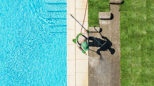 T2_BANNER_BLOG_Piscina con cesped natural o artificial