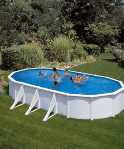 grande x-piscina-blanca-baeza