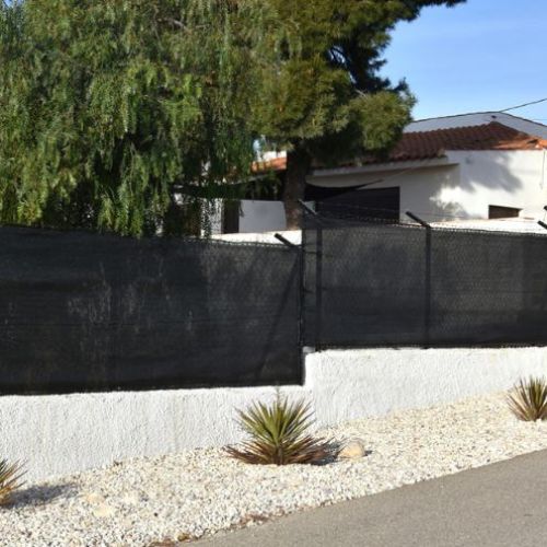 Malla-Ocultación-70gr.-Blanco-2x100-metros-2